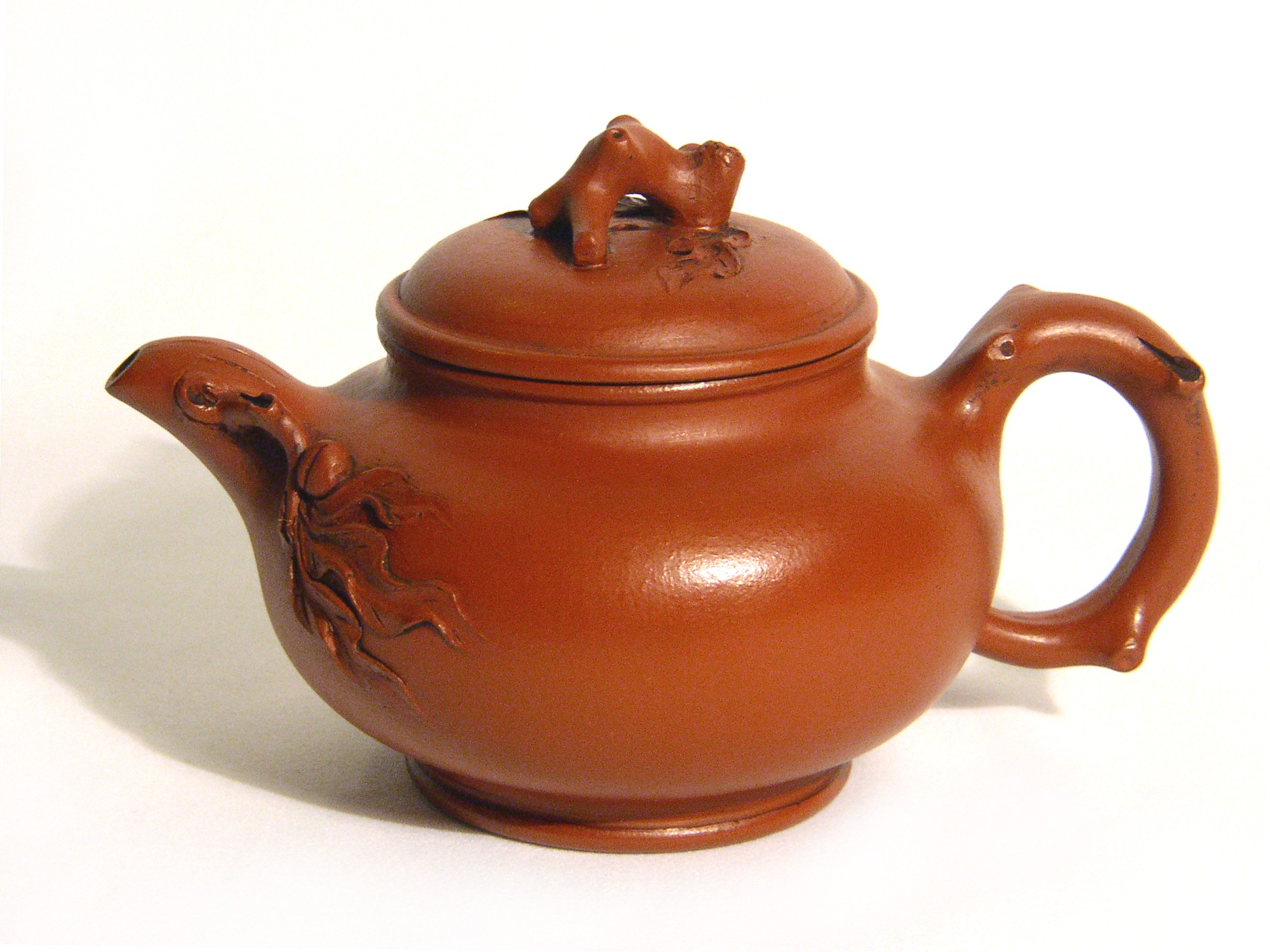 Yixing - Purple Clay Teapot - Twigs and Leaves